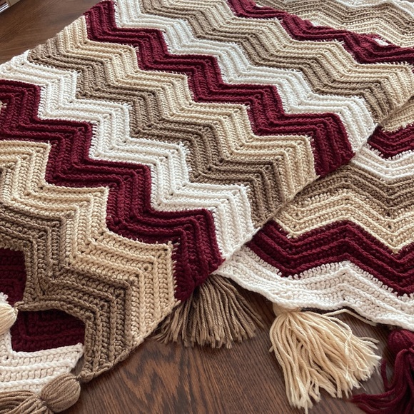 Brand New Custom Made Throw Blanket - Picture 1 of 8